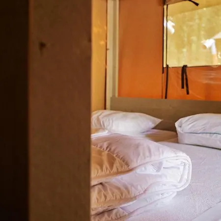 Luxury tent Glamping Florence Troghi