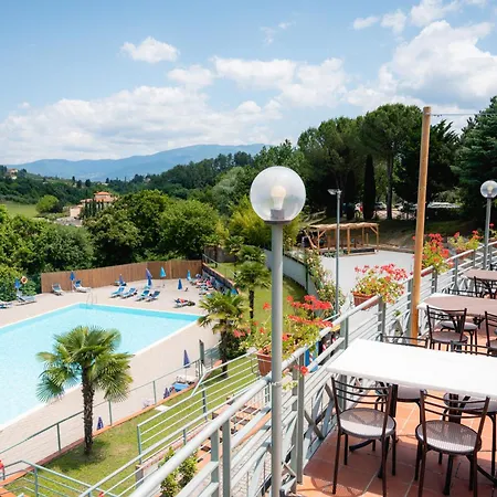 Glamping Florence ラグジュアリーテント Troghi