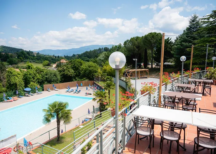 Glamping Florence 럭셔리텐트 트로기